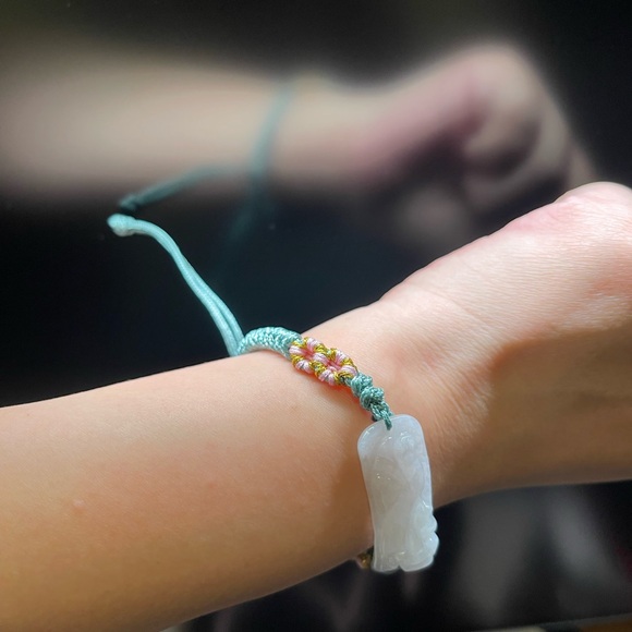 Handmade Genuine Jade bracelet burmese Jadeite for protection - Picture 2 of 5